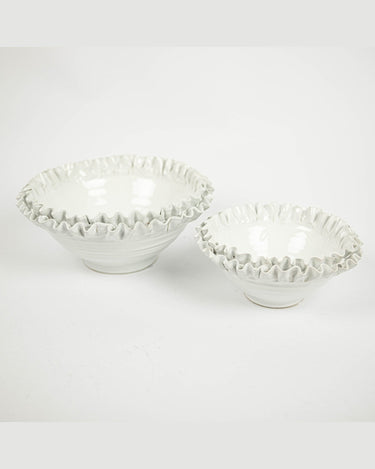 White ceramic decorative bowl as a centrepiece