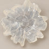 Cuenco de vidrio ondulado con forma de flor — vista superior del borde ondulado