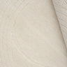 Detalle de alfombra de lana blanca con forma irregular de fósil fluido Fluid Fossil Linie Design