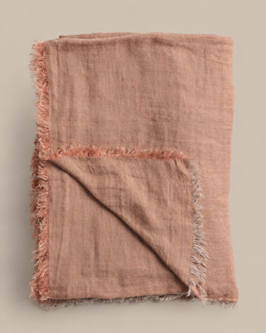 Light pink linen curtain, detail view by Le Monde Sauvage