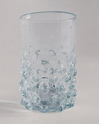 Détail de verres syriens en verre soufflé