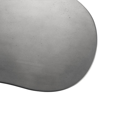 Otra perspectiva de escritorio de aluminio reciclado gris de Tine K Home