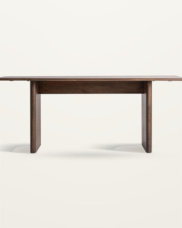 Escritorio de madera de mango marrón de Vical