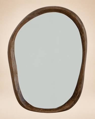 Espejo de suelo de madera de mango con forma organica Urban Nature Culture