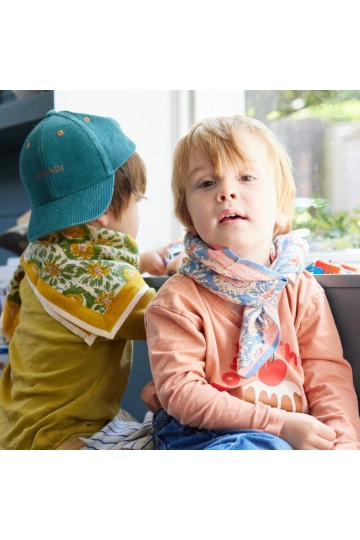 https://www.bonheurdujourparis.com/12775-home_default/foulard-indien-enfant-margote-curry.jpg