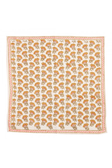 Pañuelo crudo blockprint doblado vista superior
