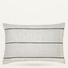 Funda de cojín Sigrid beige y negro 40 x 60 cm de Broste Copenhagen, vista principal