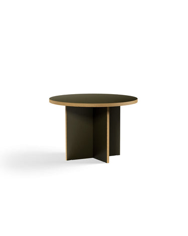 Detalle de mesa redonda Forest HK Living