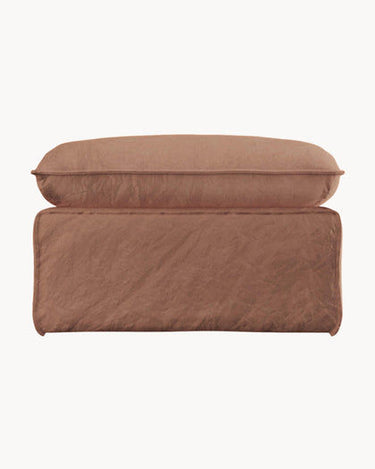 Detalle de reposapiés Nomad rosa palo HK Living