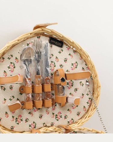 Cesta picnic corazón para dos personas mimbre natural