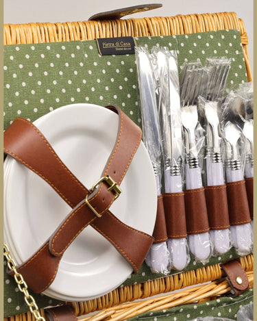 Cesta de Mimbre Clásica para Picnic de 4 Personas con Utensilios y Platos