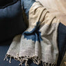 Plaid Katy artesanal seda y algodón Ikat ligero con flecos - imagen 1