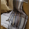 Plaid Banai de lino bordado multicolor
