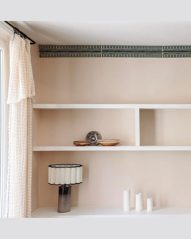 Friso decorativo serigrafiado Line Balmoral, 9 tiras 6,3 m