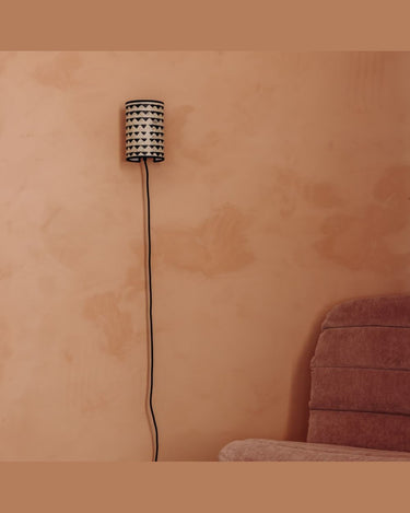 Aplique mural Joséphine B. nue triángulo negro pantalla estampada