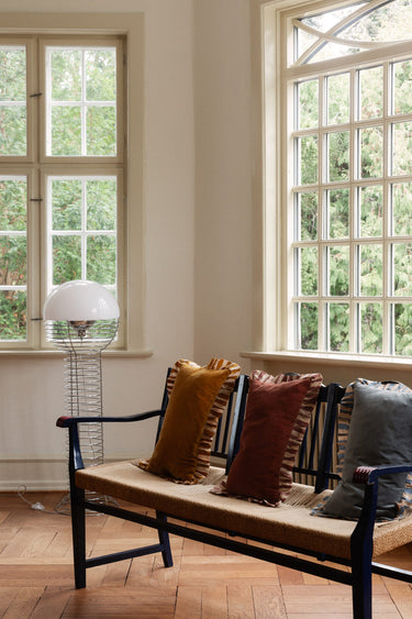 Funda de cojín Elina azul 30x50 cm algodón con volantes