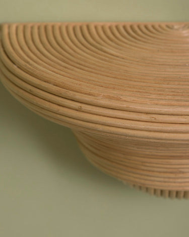 https://ik.imagekit.io/c2dr4dawp/https%3A%2F%2Fprofessional.mahehomeware.com%2Fwp-content%2Fuploads%2F2026%2F01%2Fmahehomeware-rattan-wall-bracket-dafne-4.jpg?tr=f-jpg
