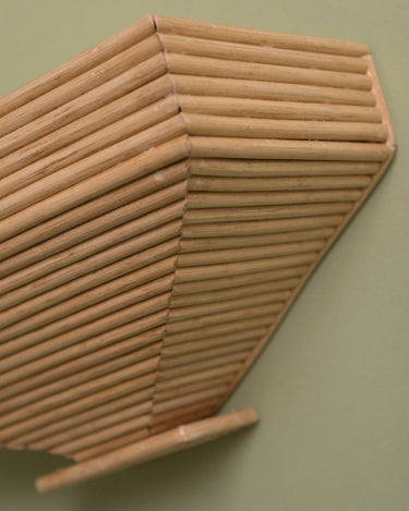 https://ik.imagekit.io/c2dr4dawp/https%3A%2F%2Fprofessional.mahehomeware.com%2Fwp-content%2Fuploads%2F2026%2F01%2Fmahehomeware-rattan-wall-bracket-iris-4.jpg?tr=f-jpg