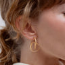 Pendientes dorados Embolic Joidart
