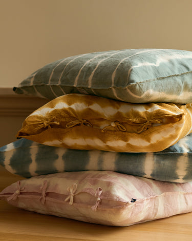 Fundas de almohada de Caravane, composición con otros tonos