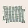 Juego de dos fundas de almohada de lino verde azulado tie-dye de Caravane, formato rectangular