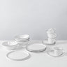 Juego de desayuno de porcelana blanca con borde negro para cuatro de Broste Copenhagen