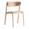Juego de dos sillas de madera marrón de Kodu Home Design
