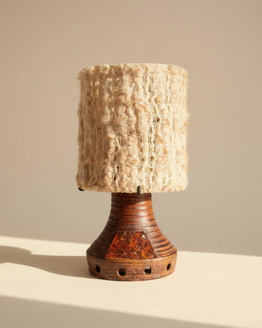 Lámpara de mesa vintage de cerámica beige y marrón con doble iluminación