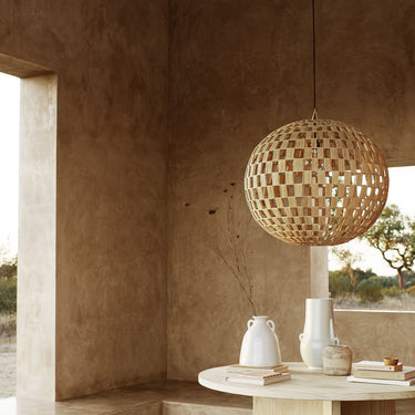 Lámpara colgante de rafia natural extragrande de Tine K Home