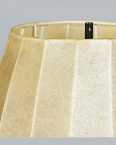 Lámpara de pie Cocoon vintage pergamino y tubo de acero