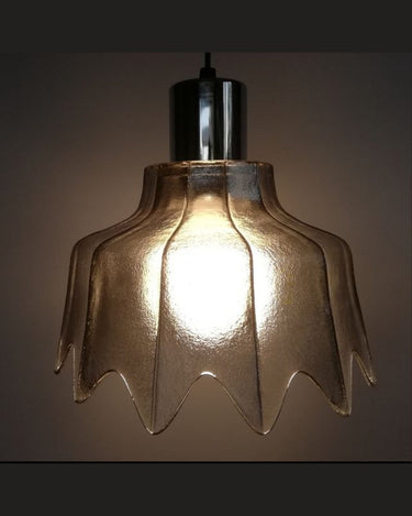 Lámpara vintage años 70 cristal ahumado detalle estructura cromada
