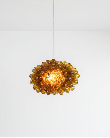 Lámpara de Atelier Léthé en vidrio marrón suspendida