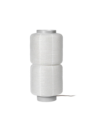 Lámpara de mesa de papel de arroz y madera blanca de Broste Copenhagen