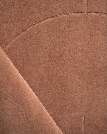 Detalle de alfombra Lineal Poem ámbar Linie Design