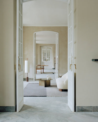 Alfombra Mindful Soul de lana piedra y beige Linie Design