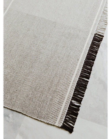 Alfombra Mindful Soul piedra y beige Linie Design vista completa