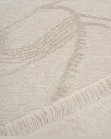 Detalle de alfombra Neptune Flow beige Linie Design