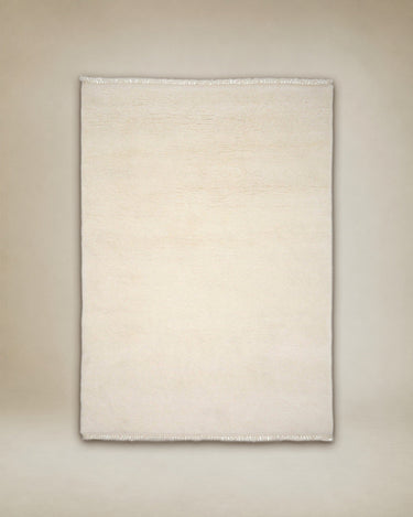 Detalle de la alfombra blanca de lana Soft Savannah de Linie Design