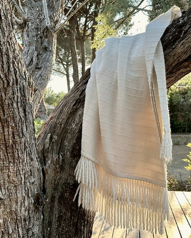Plaid blanc en alpaga pour canapé