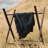 Manta negra de lana de alpaca Sierra Home