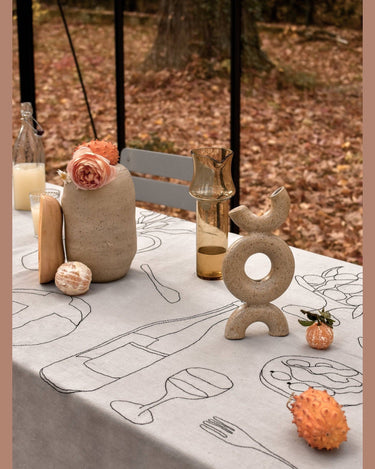 Mantel de lino orgánico L’Automne bordado en formato packshot