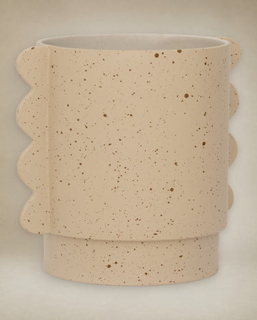 Maceta ceramica forma alas vista lateral Urban Nature Culture