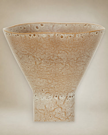 Jarron ceramica reciclada beige vista lateral Urban Nature Culture