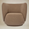 Sillón Lounge Rico: Diseño Curvo, Tejido Texturizado, Confort Moderno, Arena Oscura