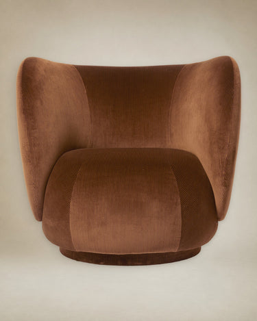 Sillón Rico de Terciopelo Devoré Óxido: Diseño Escultórico Moderno, Confort Excepcional