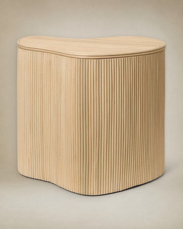 Mesa infantil de madera para jugar