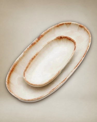 Plato oval de cerámica portuguesa Bazar Bizar vista lateral