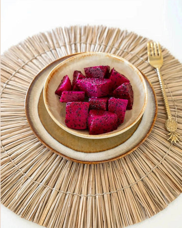 Ceramic Medium Serving Bowl Comporta by Bazar Bizar, detail view
