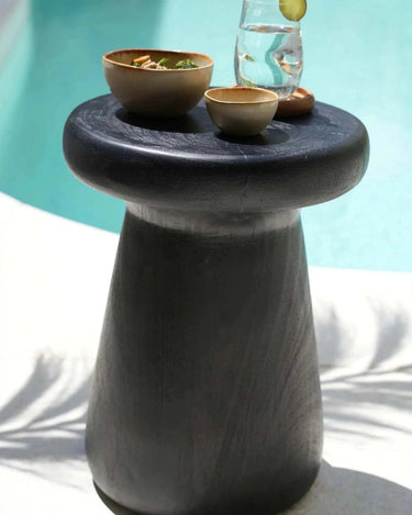 Portuguese Ceramic Medium Bowls — Set of 6 by Bazar Bizar, detail view