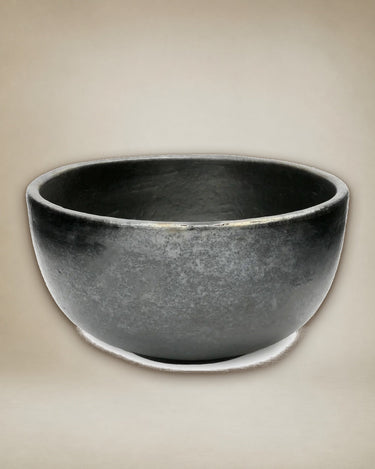 Bowl mediano negro de cerámica esmaltada